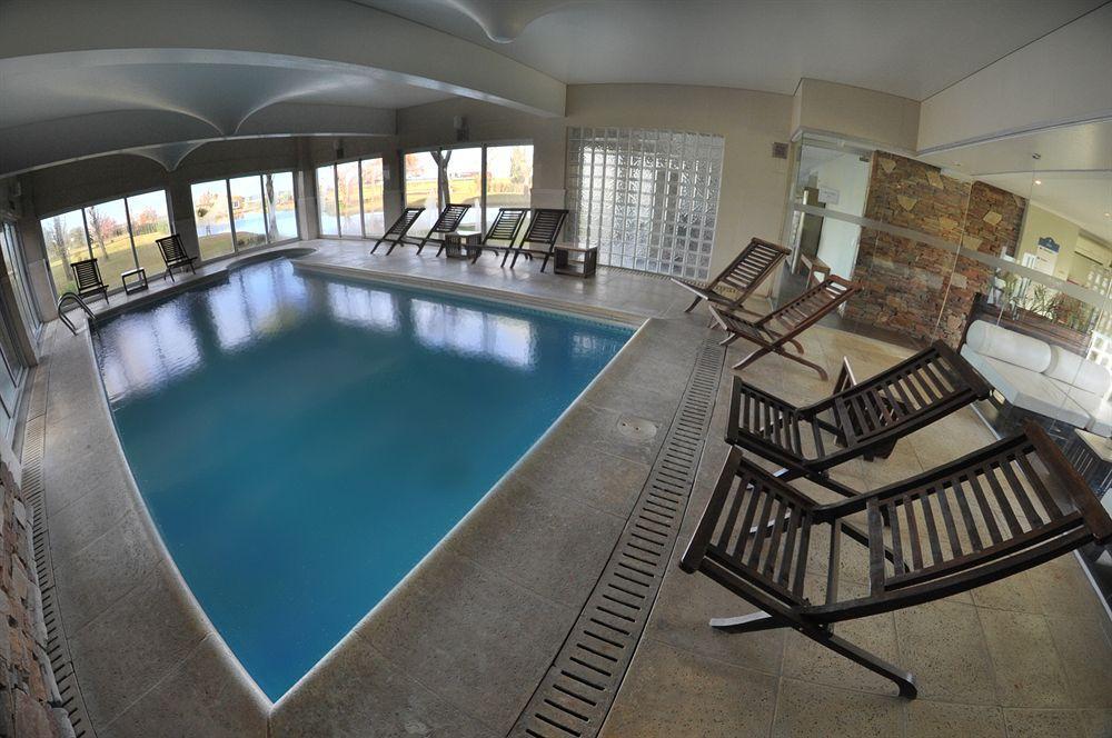 Wyndham Garden Campana Hotel Luaran gambar