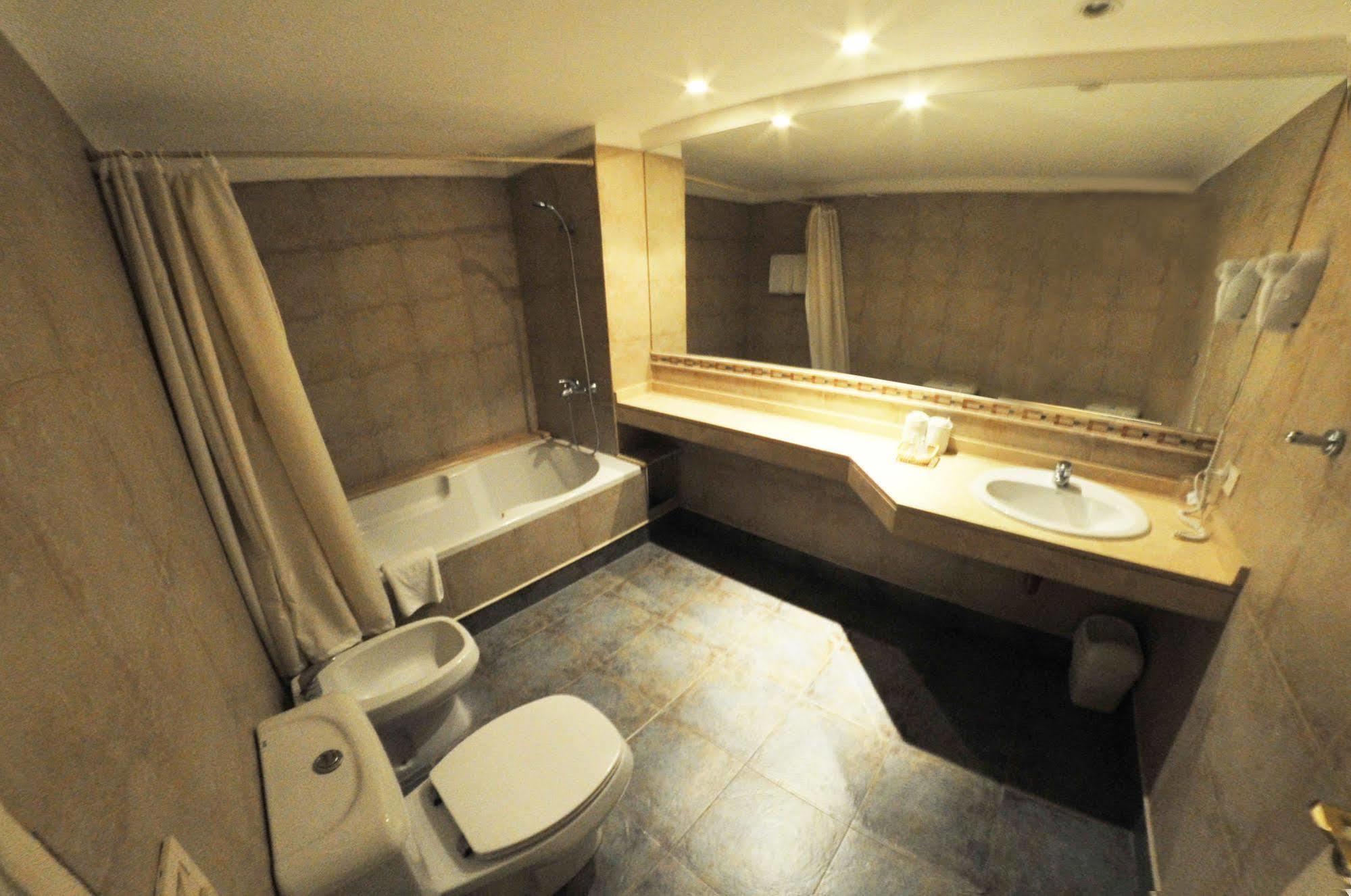 Wyndham Garden Campana Hotel Luaran gambar